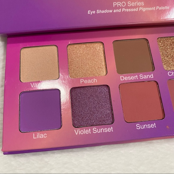 Violet Voss Violet Sunset Pro Series Eyeshadow Palette - Picture 2 of 5